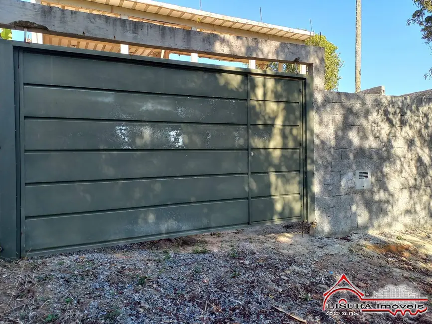 Foto 3 de Chácara à venda em Chácaras Santa Maria, Jacarei - SP