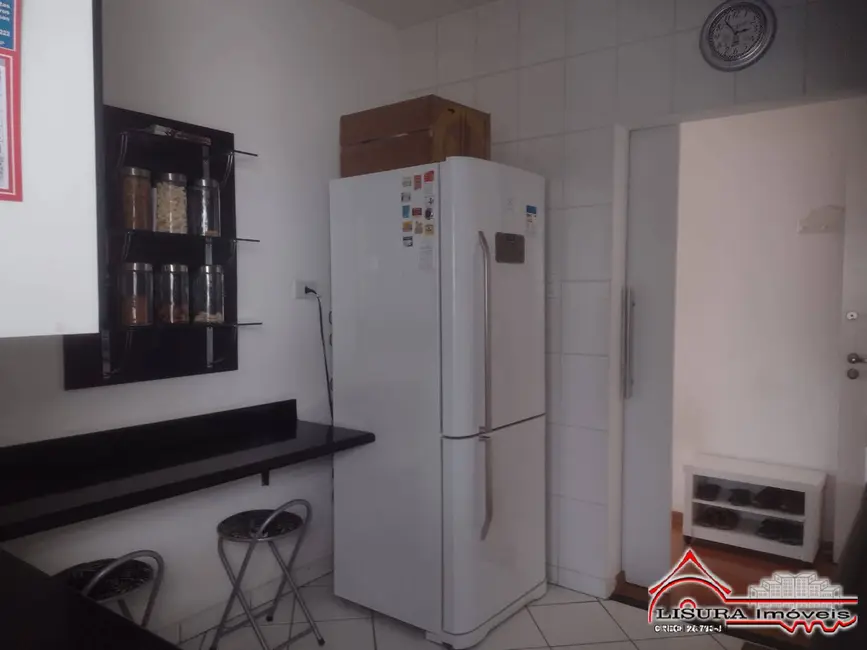 Foto 8 de Apartamento com 3 quartos à venda, 88m2 em Jardim Califórnia, Jacarei - SP