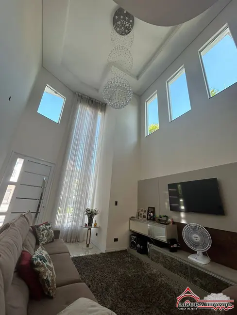 Foto 5 de Casa de Condomínio com 3 quartos à venda, 285m2 em Jardim Altos de Santana I, Jacarei - SP