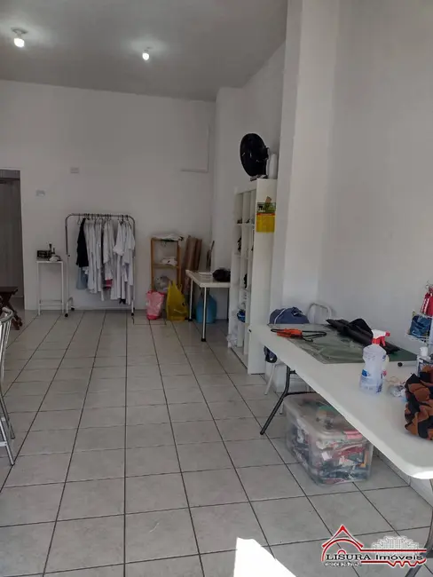 Sala Comercial para alugar em Parque Califórnia, Jacarei - SP - imagem 5 Foto 5 de Sala Comercial para alugar em Parque Califórnia, Jacarei - SP