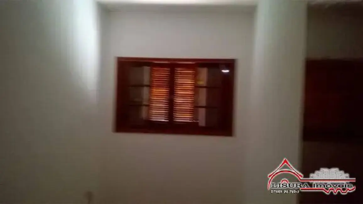 Foto 3 de Casa com 3 quartos à venda, 125m2 em Vila Aprazível, Jacarei - SP