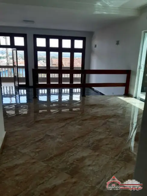 Foto 5 de Casa com 4 quartos à venda, 380m2 em Vila Aprazível, Jacarei - SP