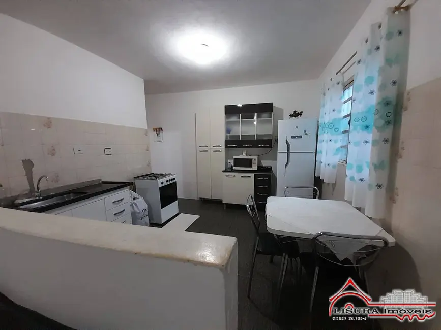 Foto 7 de Casa com 4 quartos à venda, 114m2 em Jardim Pitoresco, Jacarei - SP