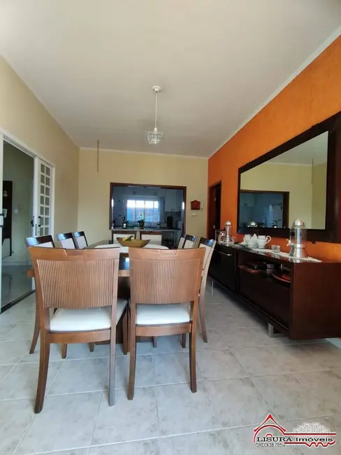 Foto 5 de Casa com 4 quartos à venda, 175m2 em Jardim Santa Maria, Jacarei - SP