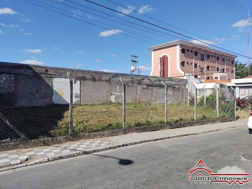 Foto 3 de Terreno / Lote à venda, 241m2 em Centro, Jacarei - SP