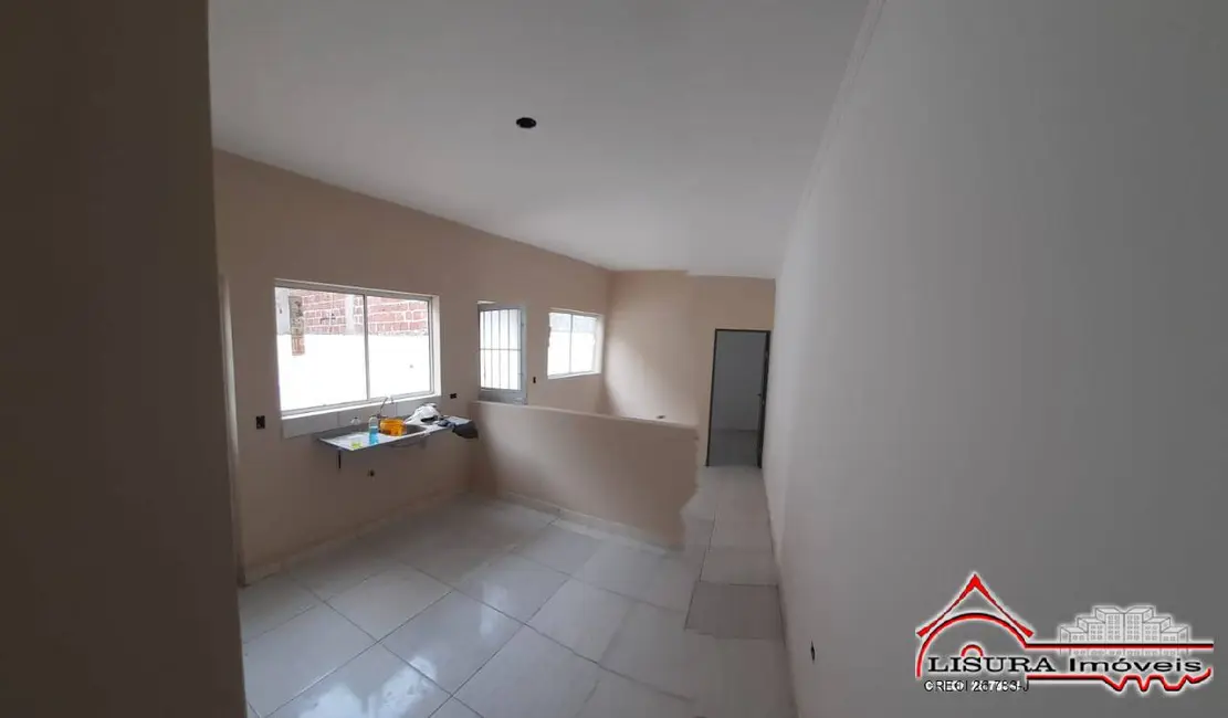 Foto 6 de Casa com 2 quartos à venda, 140m2 em Parque dos Príncipes, Jacarei - SP
