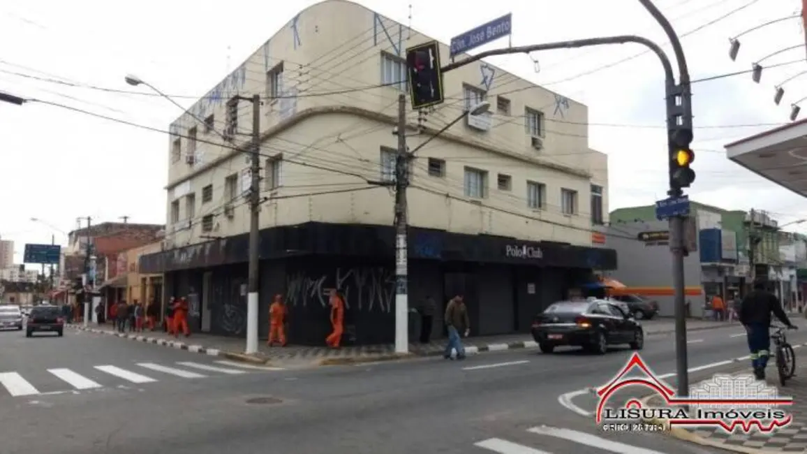 Foto 4 de Sala Comercial para alugar, 237m2 em Centro, Jacarei - SP