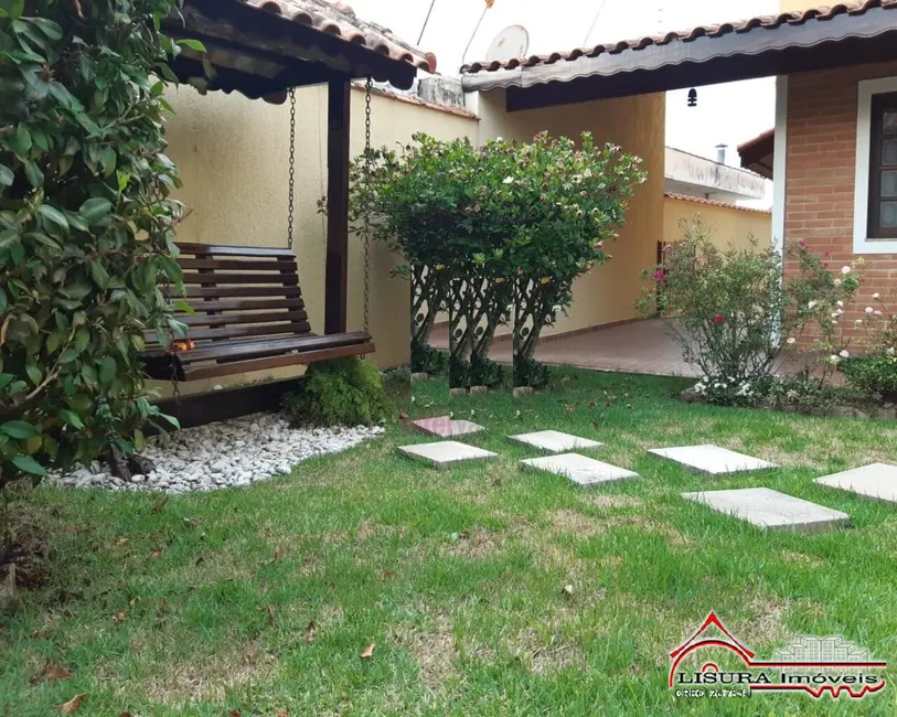 Foto 7 de Casa com 3 quartos à venda em Centro, Jacarei - SP