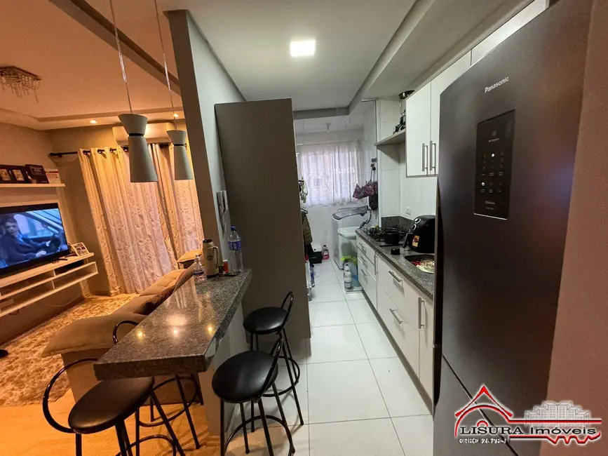 Foto 6 de Apartamento com 3 quartos à venda, 84m2 em Vila Machado, Jacarei - SP