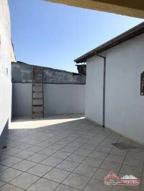 Casa com 3 quartos à venda, 146m2 em Conjunto São Benedito, Jacarei - SP - imagem 6 Foto 6 de Casa com 3 quartos à venda, 146m2 em Conjunto São Benedito, Jacarei - SP