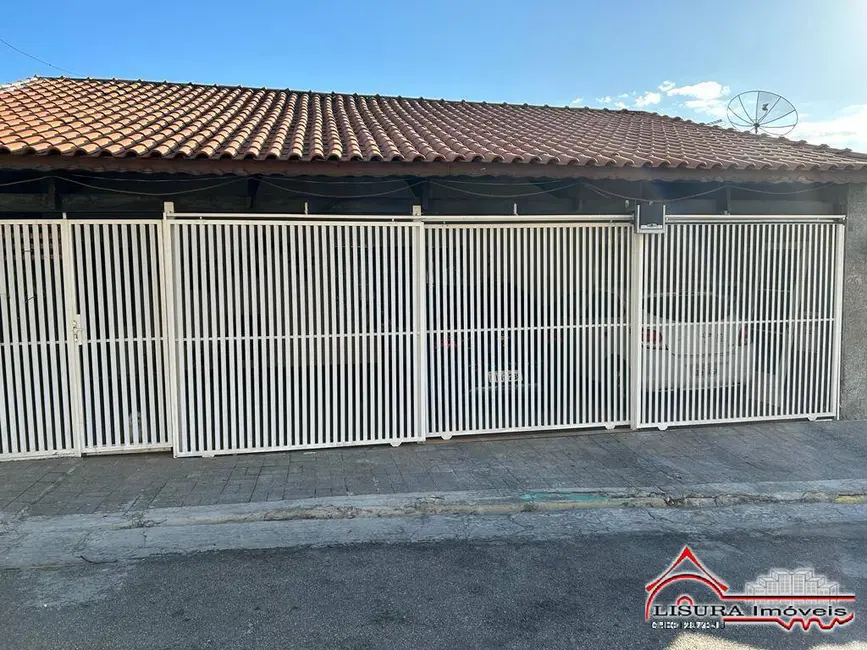 Foto 1 de Casa com 4 quartos à venda, 250m2 em Vila Formosa, Jacarei - SP