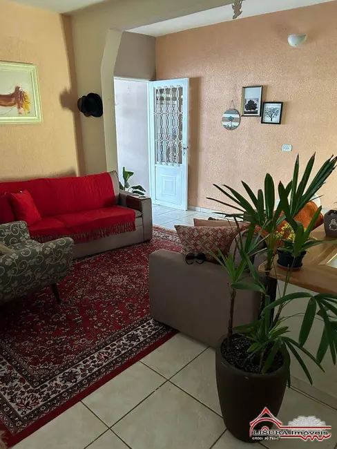 Foto 5 de Casa com 4 quartos à venda, 250m2 em Vila Formosa, Jacarei - SP