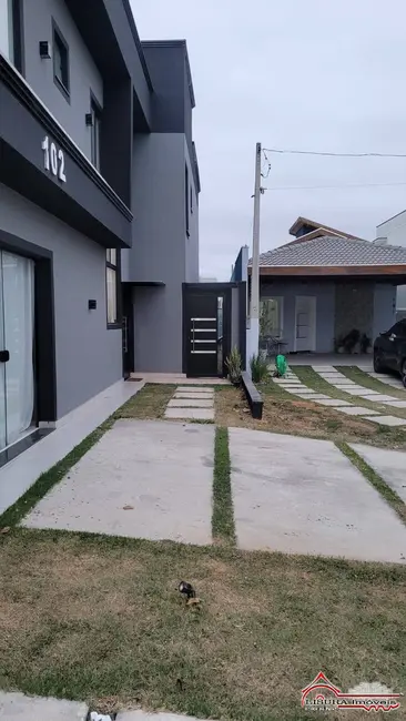 Foto 4 de Casa de Condomínio com 3 quartos à venda, 230m2 em Jardim Jacinto, Jacarei - SP