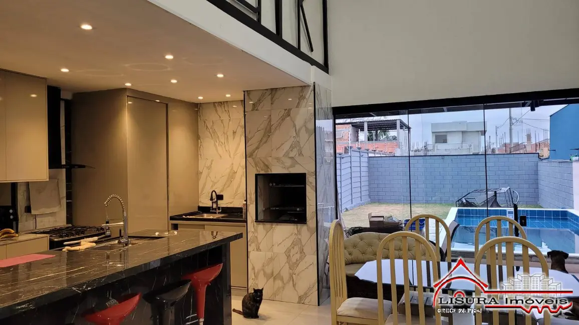 Foto 9 de Casa de Condomínio com 3 quartos à venda, 230m2 em Jardim Jacinto, Jacarei - SP