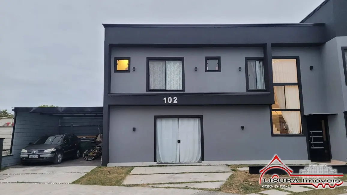 Foto 3 de Casa de Condomínio com 3 quartos à venda, 230m2 em Jardim Jacinto, Jacarei - SP