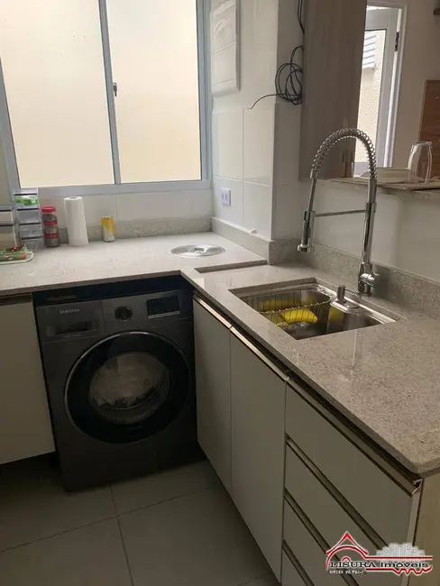 Apartamento com 2 quartos à venda em Sao Jose Dos Campos - SP - imagem 3 Foto 3 de Apartamento com 2 quartos à venda em Sao Jose Dos Campos - SP