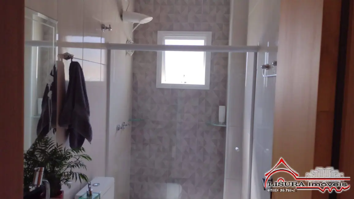 Foto 8 de Casa de Condomínio com 3 quartos à venda, 211m2 em Condomínio Residencial Fogaça, Jacarei - SP