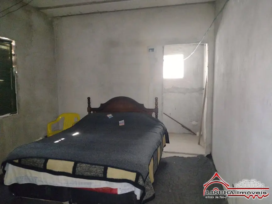 Foto 4 de Casa com 2 quartos à venda, 72m2 em Jardim Pitoresco, Jacarei - SP