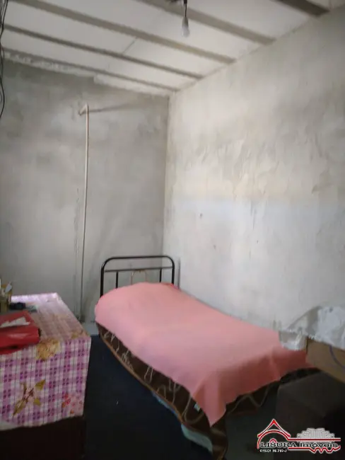 Foto 5 de Casa com 2 quartos à venda, 72m2 em Jardim Pitoresco, Jacarei - SP