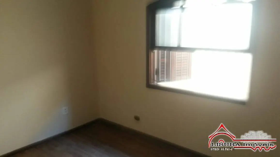 Foto 6 de Casa com 3 quartos para alugar em Centro, Jacarei - SP