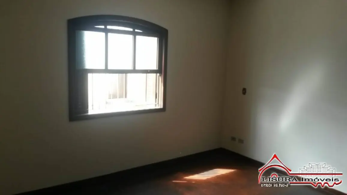 Foto 7 de Casa com 3 quartos para alugar em Centro, Jacarei - SP