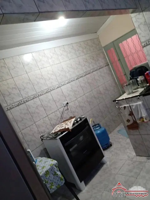 Foto 6 de Casa com 2 quartos à venda, 142m2 em Jardim Santa Marina, Jacarei - SP