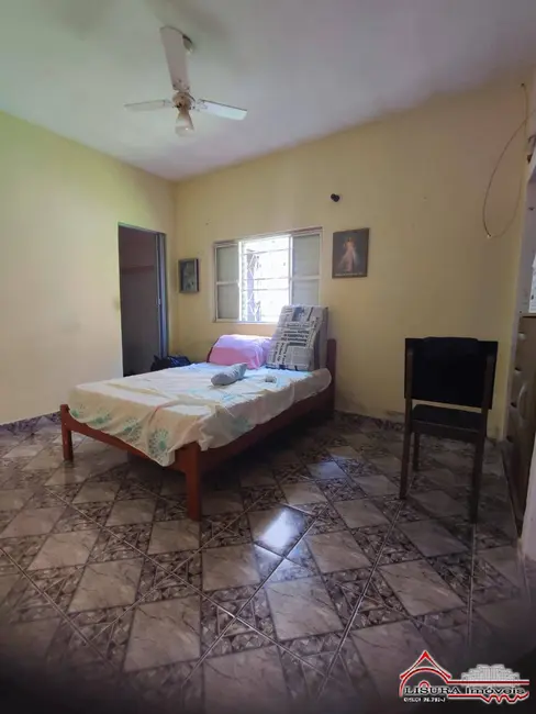 Foto 9 de Casa com 2 quartos à venda, 147m2 em Chácaras Reunidas Igarapés, Jacarei - SP