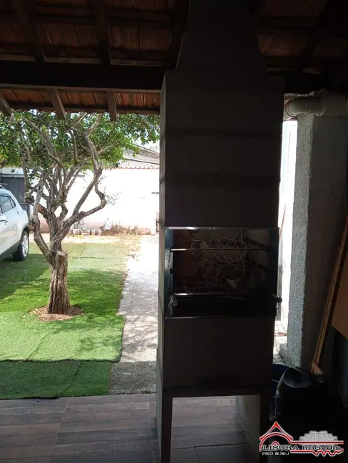 Foto 9 de Casa com 2 quartos à venda, 132m2 em Parque Santo Antônio, Jacarei - SP