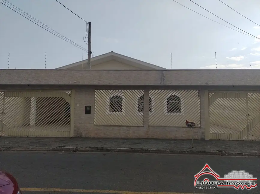 Foto 1 de Casa com 4 quartos à venda, 245m2 em Parque Itamarati, Jacarei - SP