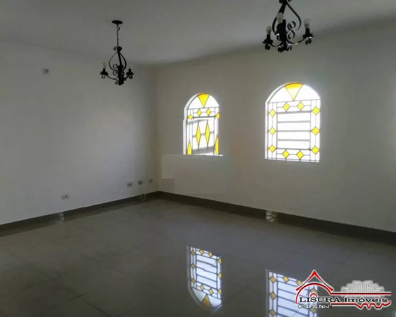 Foto 6 de Casa com 4 quartos à venda, 245m2 em Parque Itamarati, Jacarei - SP