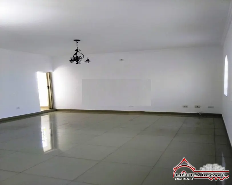 Foto 7 de Casa com 4 quartos à venda, 245m2 em Parque Itamarati, Jacarei - SP