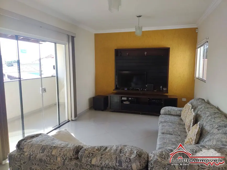 Foto 9 de Casa com 3 quartos à venda, 208m2 em Parque Itamarati, Jacarei - SP