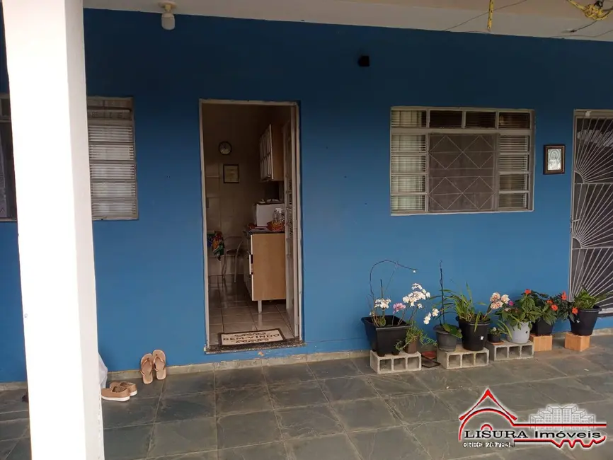 Foto 3 de Casa com 2 quartos à venda, 121m2 em Jardim Maria Amélia, Jacarei - SP