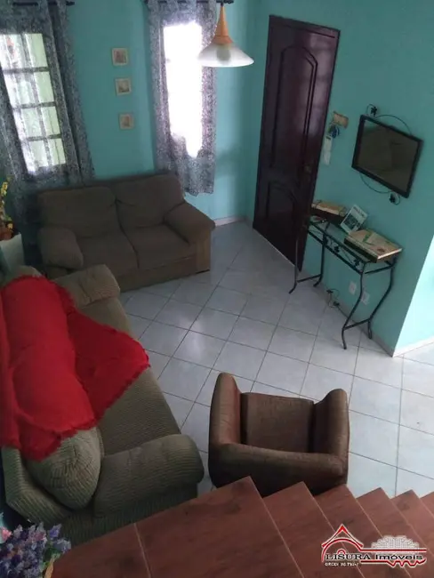 Foto 5 de Casa com 3 quartos à venda, 180m2 em Parque dos Príncipes, Jacarei - SP