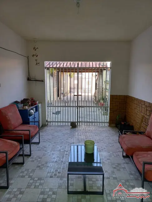 Foto 3 de Casa com 3 quartos à venda, 148m2 em Loteamento Villa Branca, Jacarei - SP