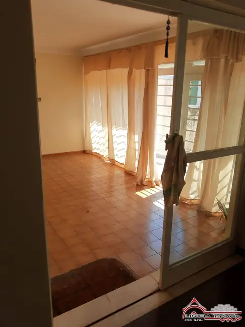 Foto 9 de Casa com 4 quartos à venda, 178m2 em Centro, Jacarei - SP