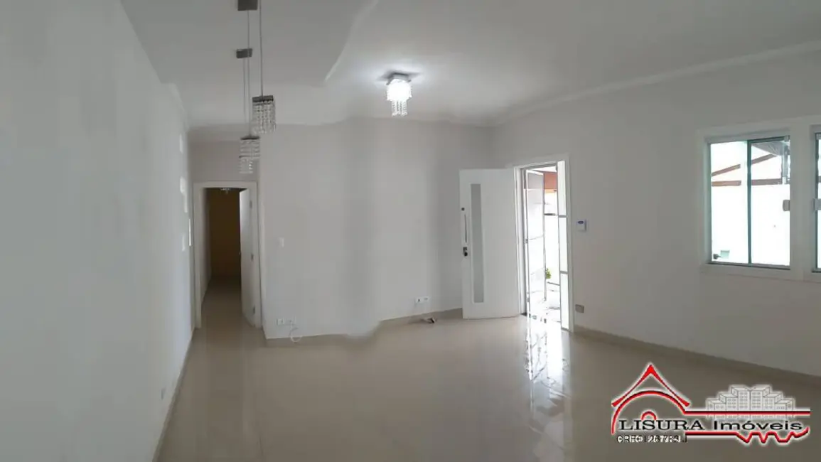 Casa com 3 quartos à venda, 130m2 em Jardim Siesta, Jacarei - SP - imagem 7 Foto 7 de Casa com 3 quartos à venda, 130m2 em Jardim Siesta, Jacarei - SP