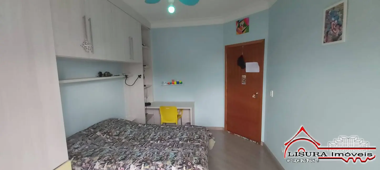 Foto 8 de Casa com 3 quartos à venda, 230m2 em Loteamento Villa Branca, Jacarei - SP