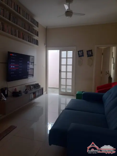 Foto 5 de Casa com 3 quartos à venda, 208m2 em Jardim Santa Maria, Jacarei - SP