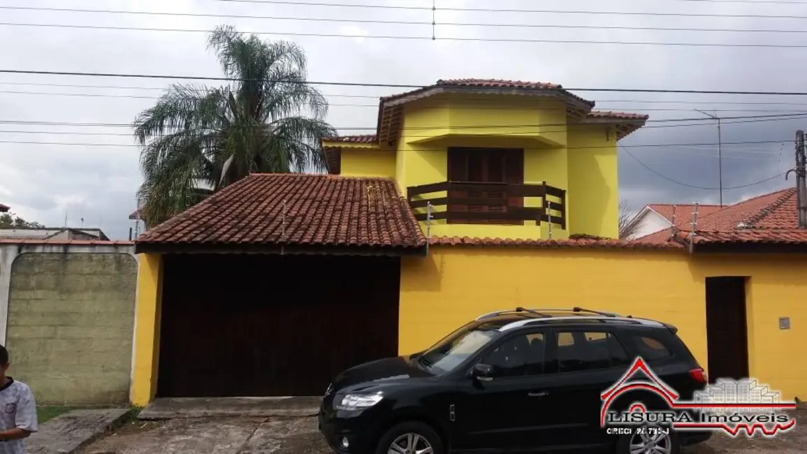 Foto 1 de Casa com 3 quartos à venda, 300m2 em Jardim Santa Maria, Jacarei - SP