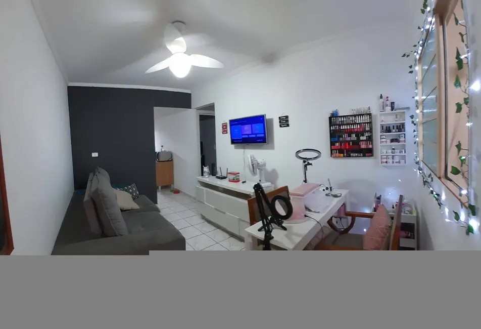 Foto 3 de Casa de Condomínio com 2 quartos à venda, 54m2 em Jardim Maria Amélia, Jacarei - SP
