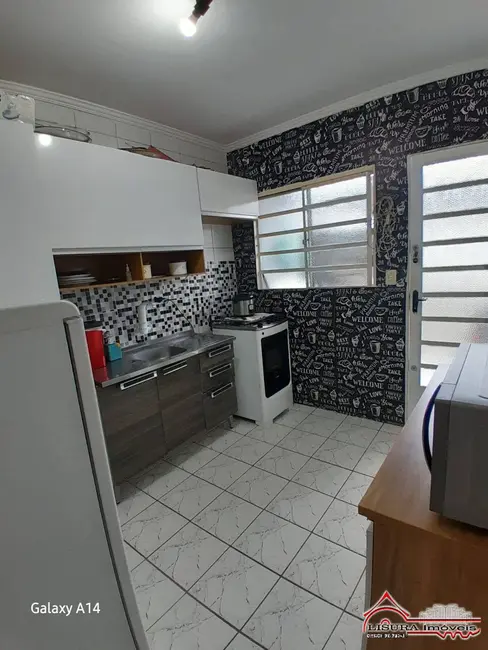 Foto 6 de Casa de Condomínio com 2 quartos à venda, 54m2 em Jardim Maria Amélia, Jacarei - SP