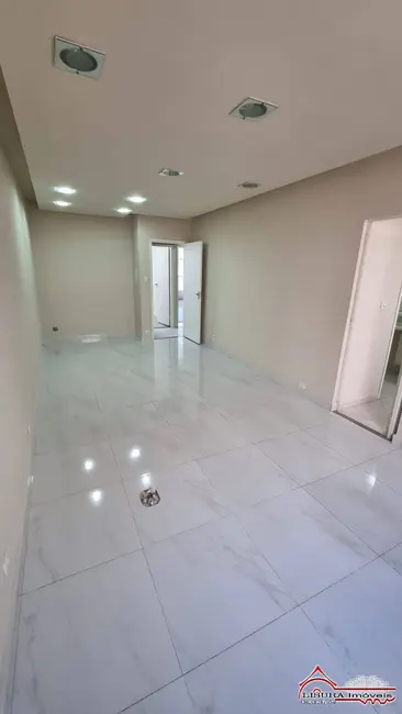 Foto 1 de Sala Comercial com 3 quartos para alugar, 100m2 em Centro, Jacarei - SP