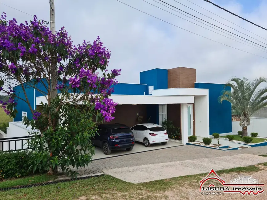 Foto 3 de Casa com 5 quartos à venda, 600m2 em Jacarei - SP