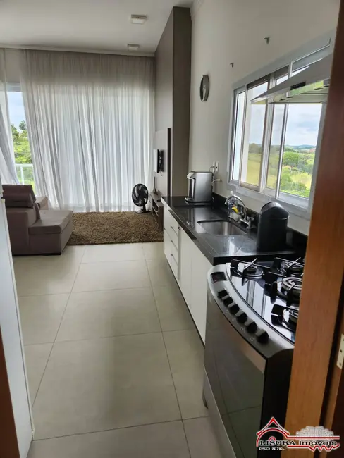 Foto 9 de Casa com 5 quartos para alugar, 600m2 em Jacarei - SP