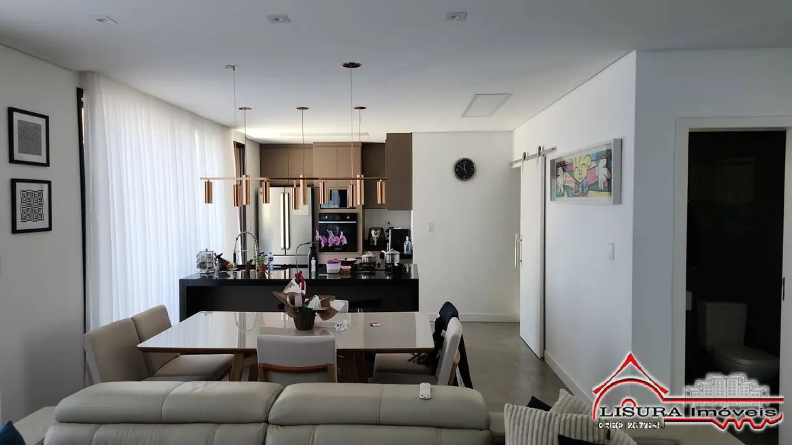 Foto 8 de Casa com 3 quartos à venda em Jacarei - SP