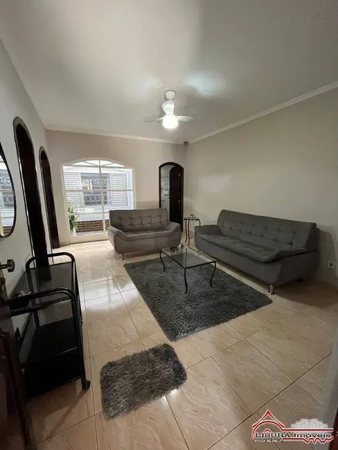 Foto 8 de Casa com 4 quartos à venda, 215m2 em Jardim Mesquita, Jacarei - SP