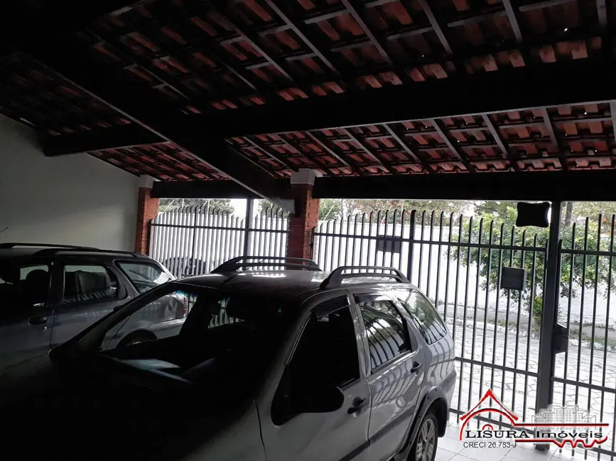 Foto 2 de Casa com 4 quartos à venda, 215m2 em Jardim Mesquita, Jacarei - SP