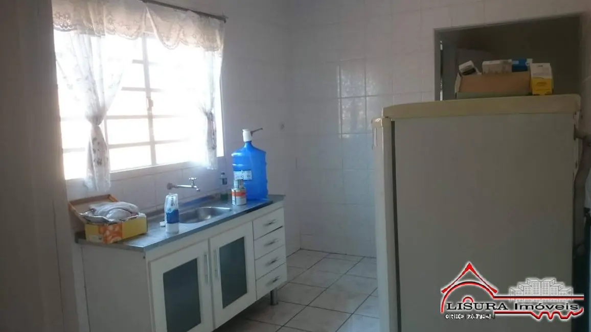 Foto 5 de Casa com 3 quartos à venda, 140m2 em Jardim Jacinto, Jacarei - SP