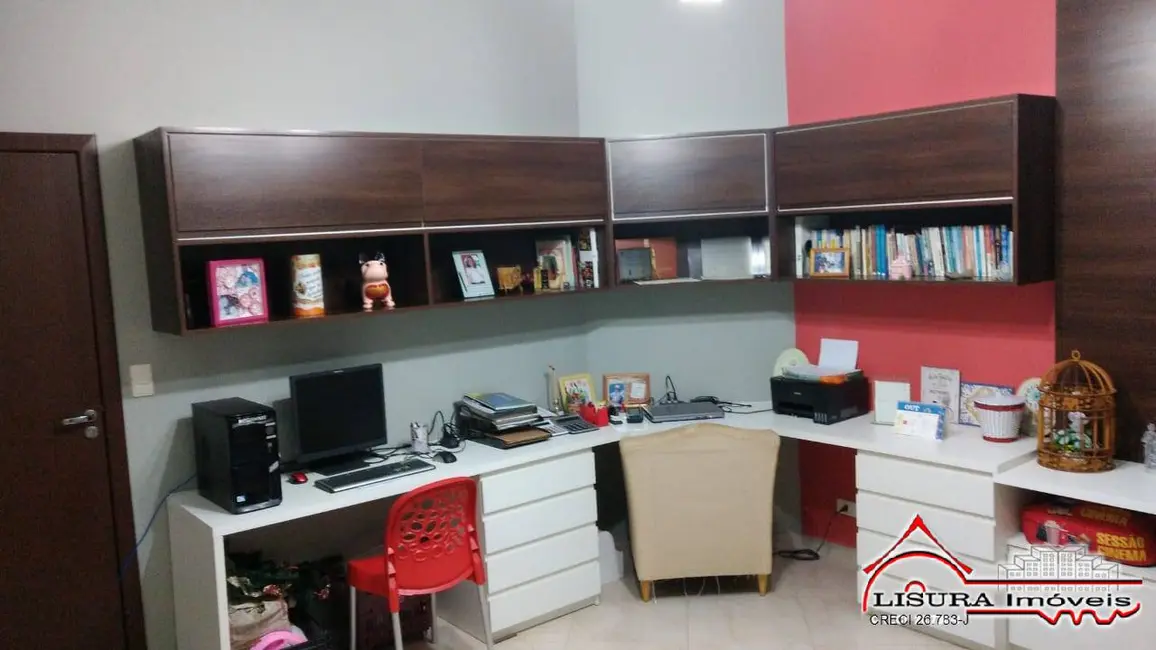 Foto 5 de Casa com 4 quartos à venda, 379m2 em Santa Branca - SP